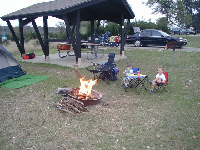 2003/03(March)/Camping/640x480_2003-03-15 18-18-12-Camping-Jim-Hogg-Chance-Dax.JPG